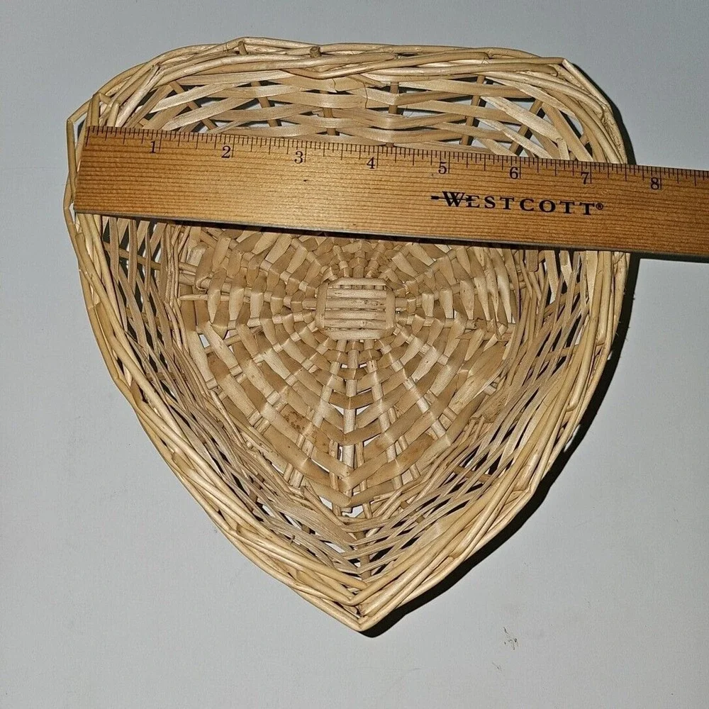 vintage Heart shaped‎ basket